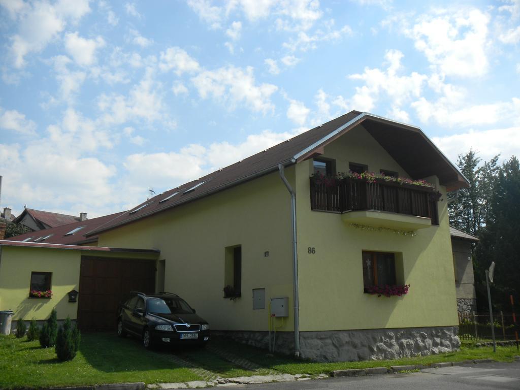 Nisa Apartments Nova Lesna Exterior photo